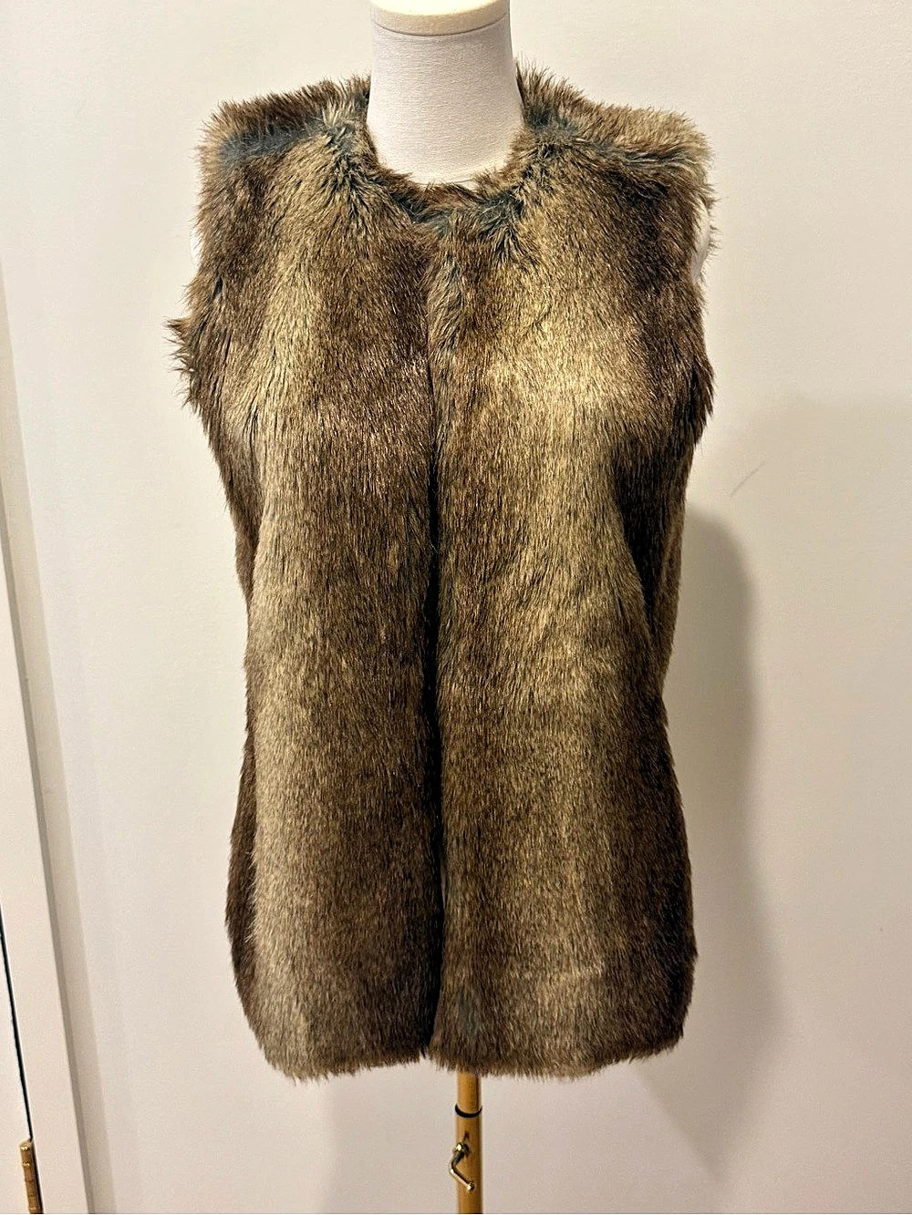 Zara Trafaluc outerwear division vest Faux Fur Vest Brown Size Small Like New